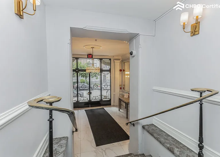 1619 R St NW #101 — Photo 25