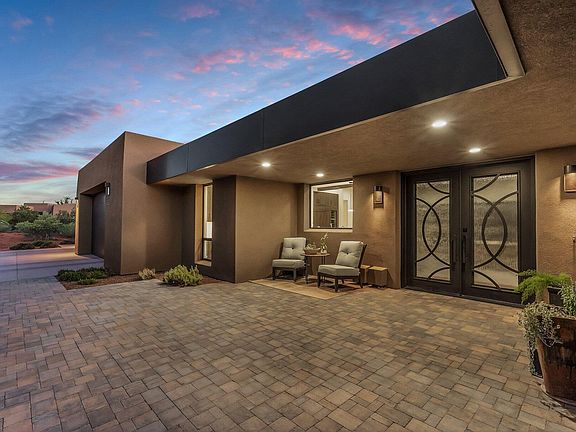 3rd image of 663 W Wild Indigo Way