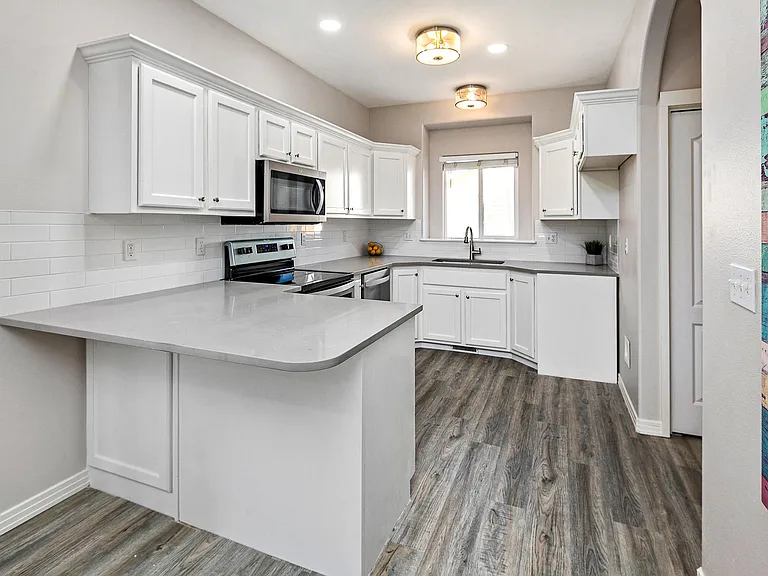 1217 S Colorado Ave — Photo 4