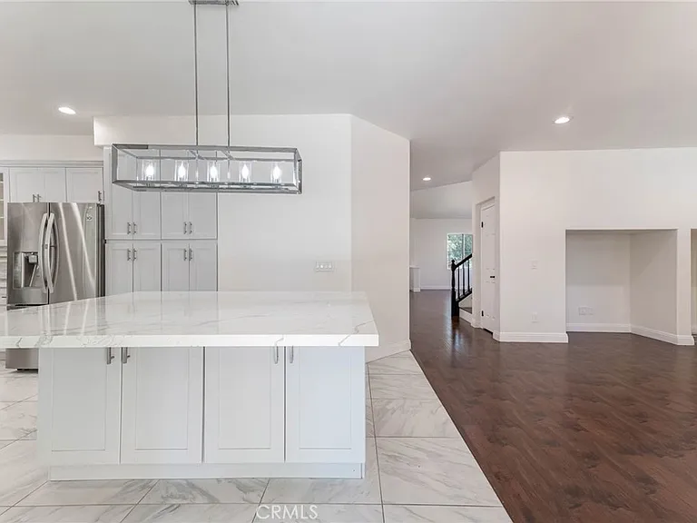 18808 Lull St — Photo 20