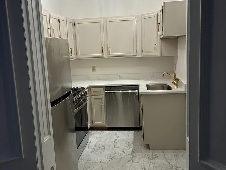 500 Garrard St #2 — Photo 2