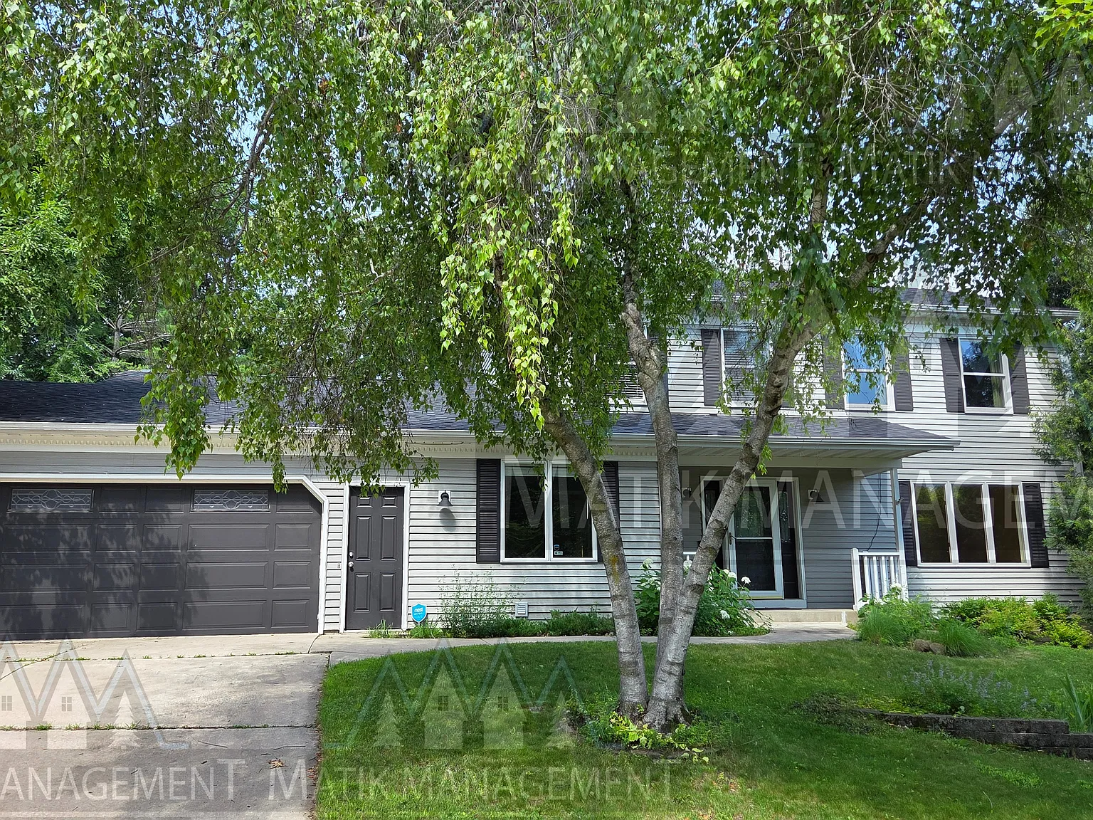 4 bed, 3638 sqft, $3,095 — Photo 1