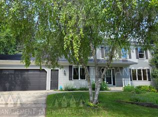 1420 Ridge Cliff Ln NE, Rochester, MN 55906