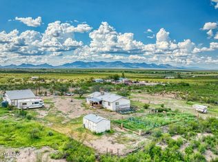 1836 E Gilka Rd, Huachuca City, AZ 85616