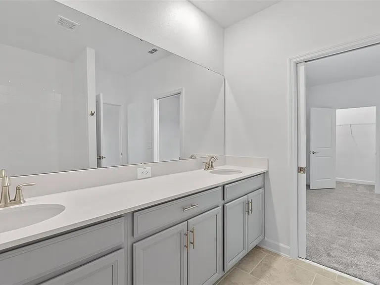 3039 Addison Blvd — Photo 28