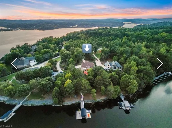 311 Badin View Dr, New London, NC 28127