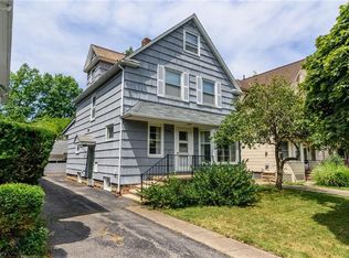 1582 Elmwood Ave, Lakewood, OH
