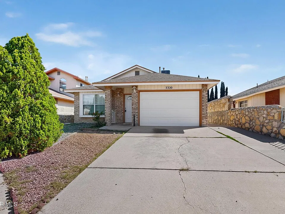 3320 Catherine Ann Dr