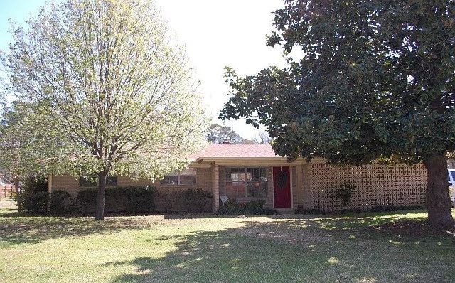 1st image of 3702 Belmont St