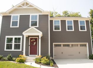 95 Wooded Ridge Dr, Amelia, OH 45102