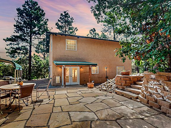 3rd image of 70 Nightingale Ln