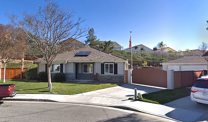 1st image of 39264 Sierra La Vida