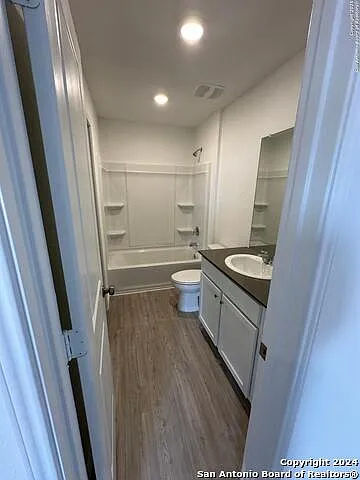 2437 Broken Arrow — Photo 15