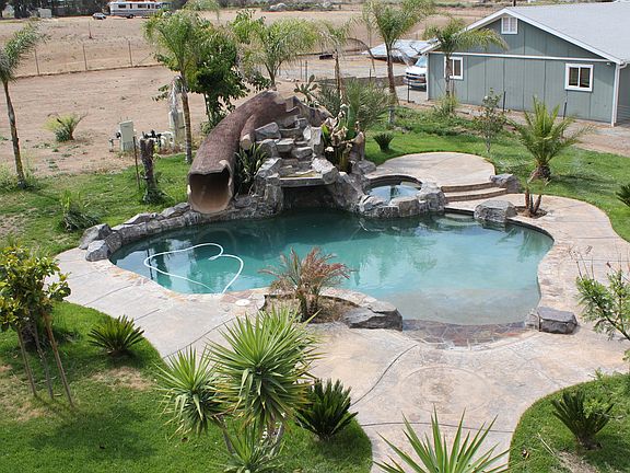 2nd image of 25758 Barnes Ln