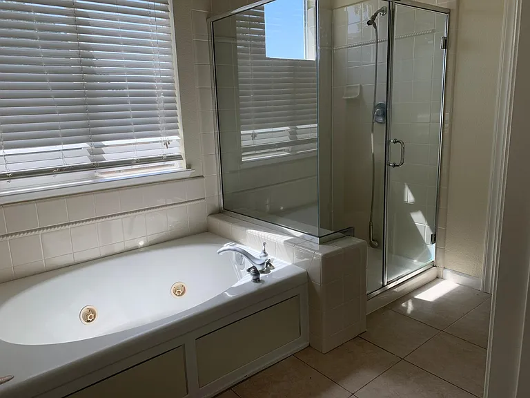 1717 Blakesley Dr — Photo 19