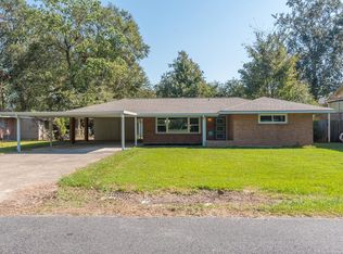 1812 Green Oak Dr, Baton Rouge, LA 70815