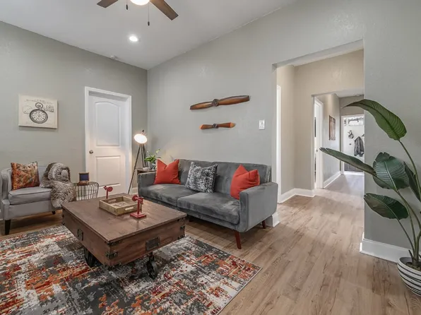 2501 W North B St, Tampa, FL