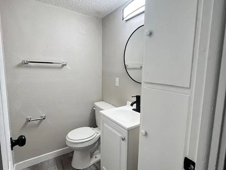 625 Hathaway Dr — Photo 22
