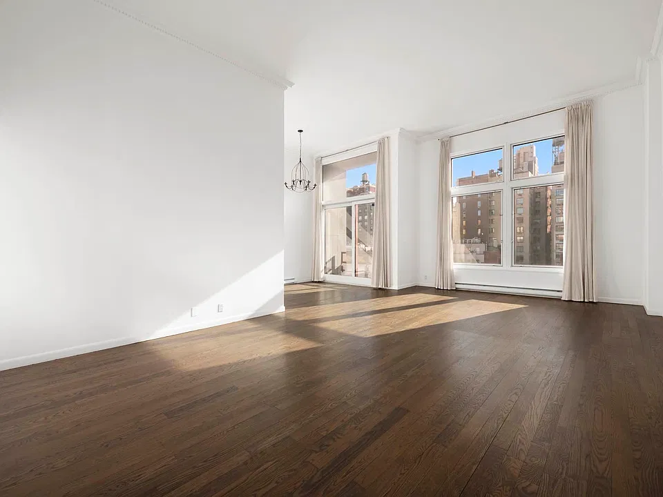 1080 Madison Ave #8A