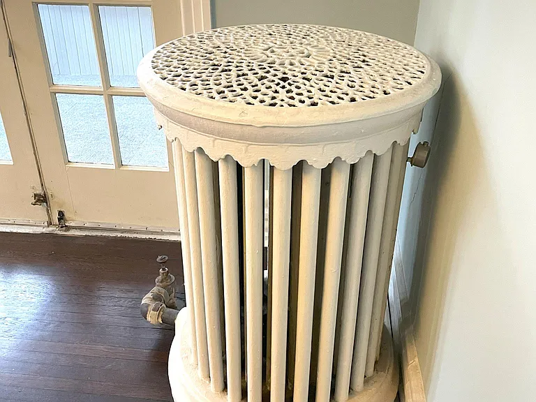 Decorative original cast iron radiator