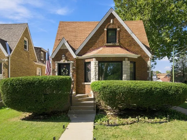 3066 N Nordica Ave, Chicago, IL 60634