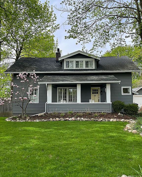1st image of 1487 Jewett Ave