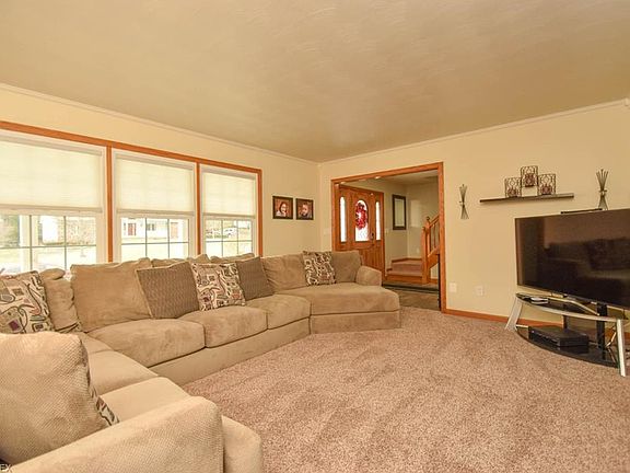 4th image of 6001 Boulder Creek Dr