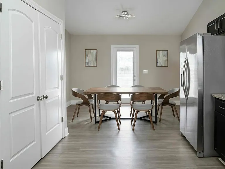 Allen Ridge Townhomes — Photo 7