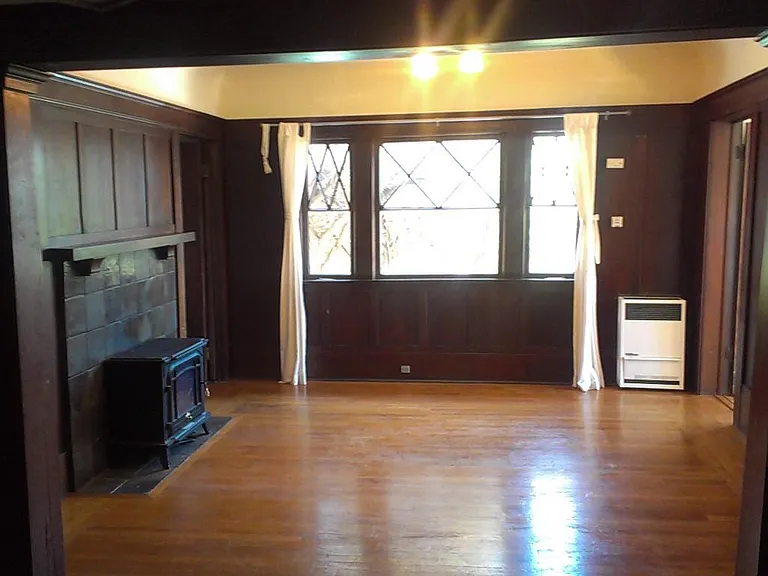 2705 Virginia St — Photo 12