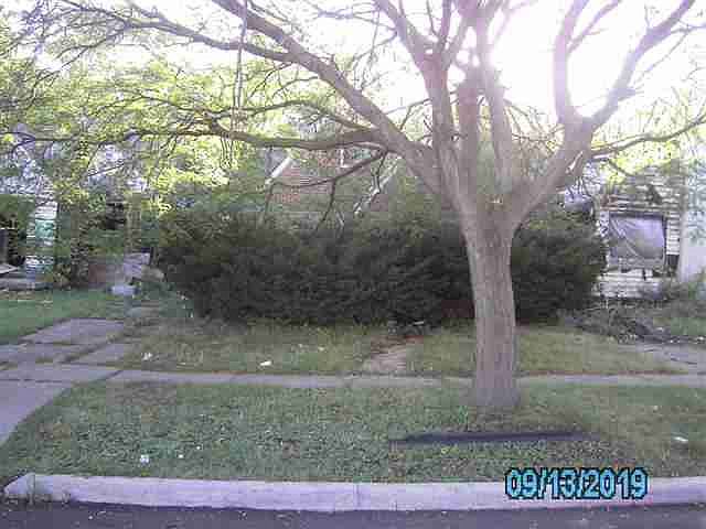 9250 Pinehurst