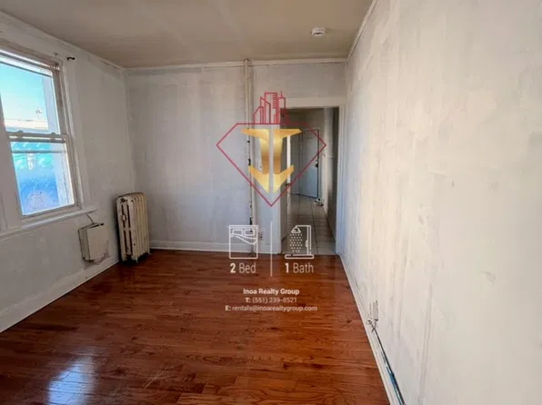 401 6th Street image 1 of 8