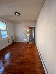 401 6th Street, #4L