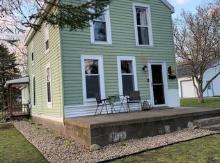 622 Factory St, Howell, MI 48843