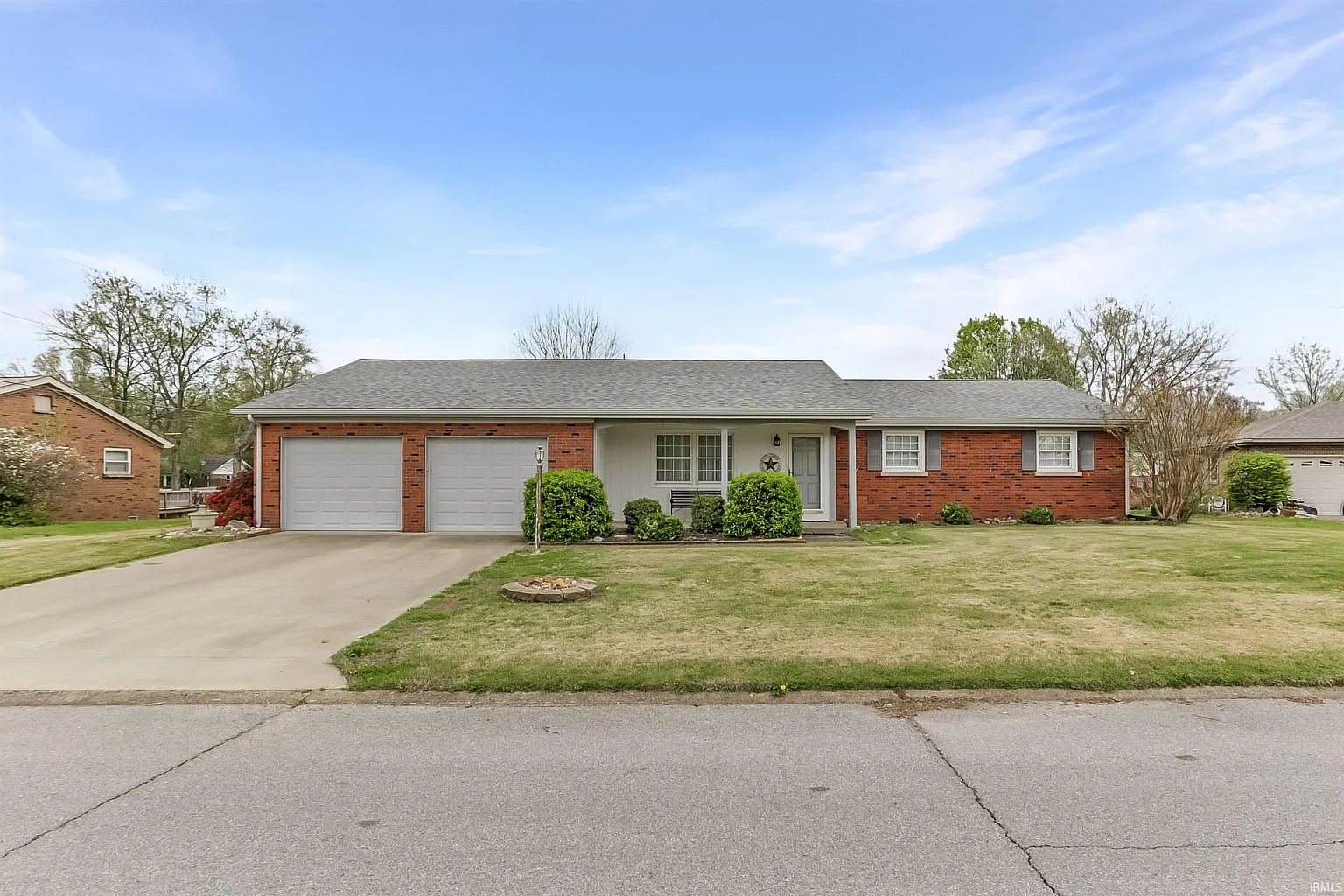 7666 Owens Dr photo 1