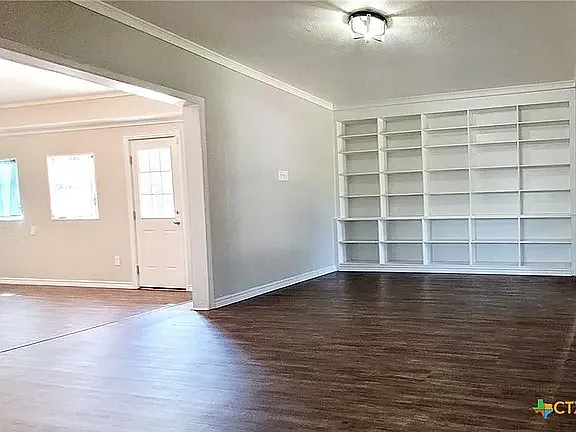 613 Cedar Dr — Photo 3