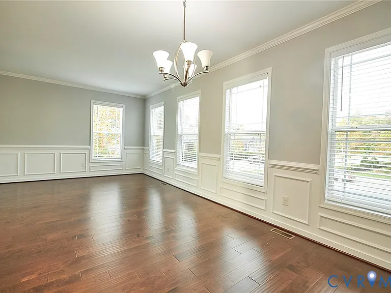 11458 Hayloft Ln — Photo 25