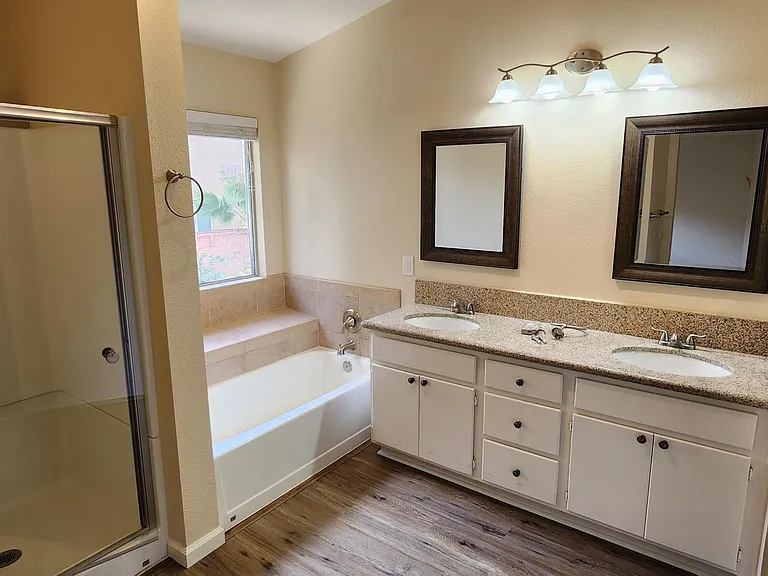 30067 Laurel Creek Dr — Photo 18