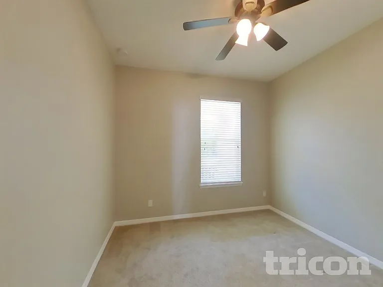 5317 Suncatcher Dr — Photo 8