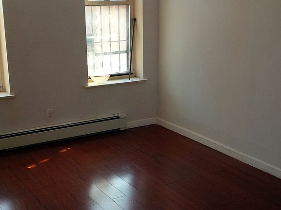 3rd image of 3731 77th St #1R