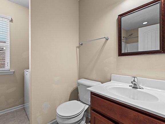 4th image of 3017 Summerhouse Rd