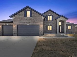 6839 Pintail Rd, Fair Haven, MI 48023