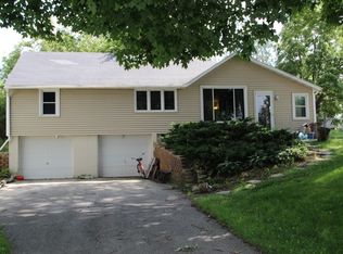 408 W Main St, Mount Horeb, WI 53572