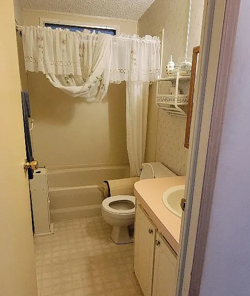 4796 Lakeland Harbor Cir — Photo 17