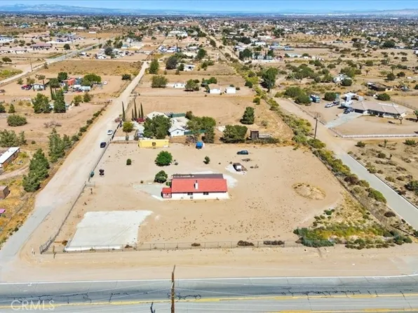 9728 Wild Rose Dr, Oak Hills, CA 92344