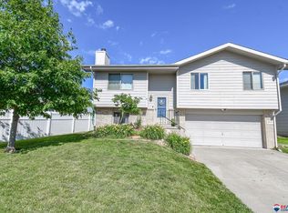 6623 N 13th St, Lincoln, NE 68521