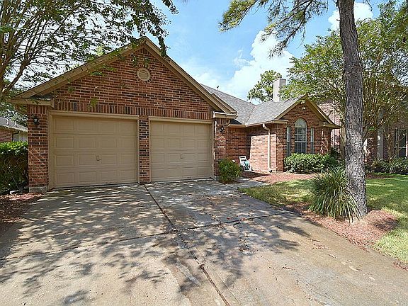 2nd image of 15407 Hillside Park Way