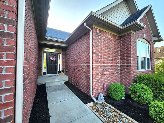 2nd image of 2474 Bridle Way