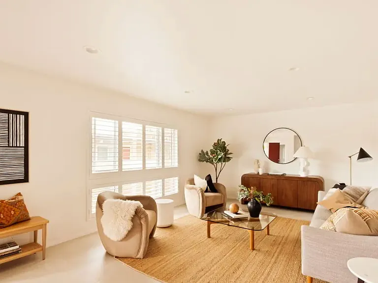 970 Palm Ave #207 — Photo 8