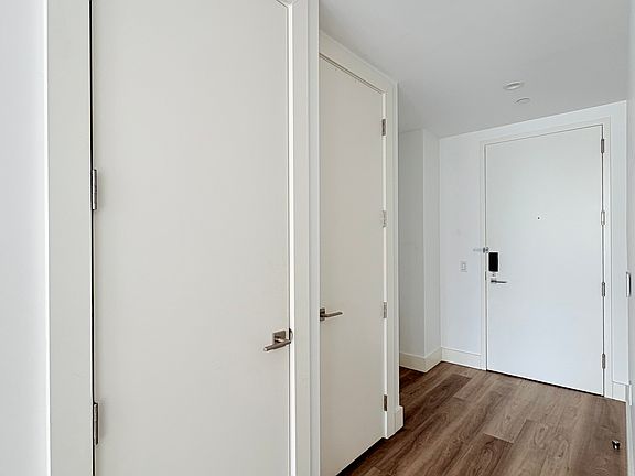 3rd image of 228 E 135th St #2131