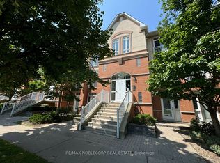 36 Gibson Ave #18, Toronto, ON M9N 0A5